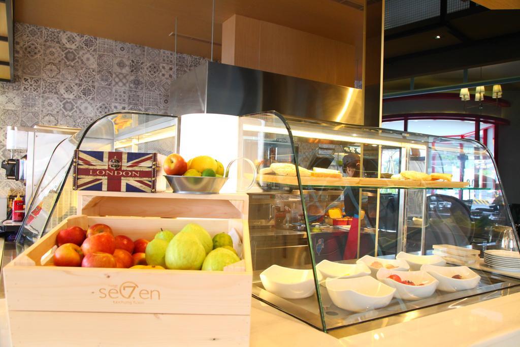 Hotel 7 Taichung Dış mekan fotoğraf