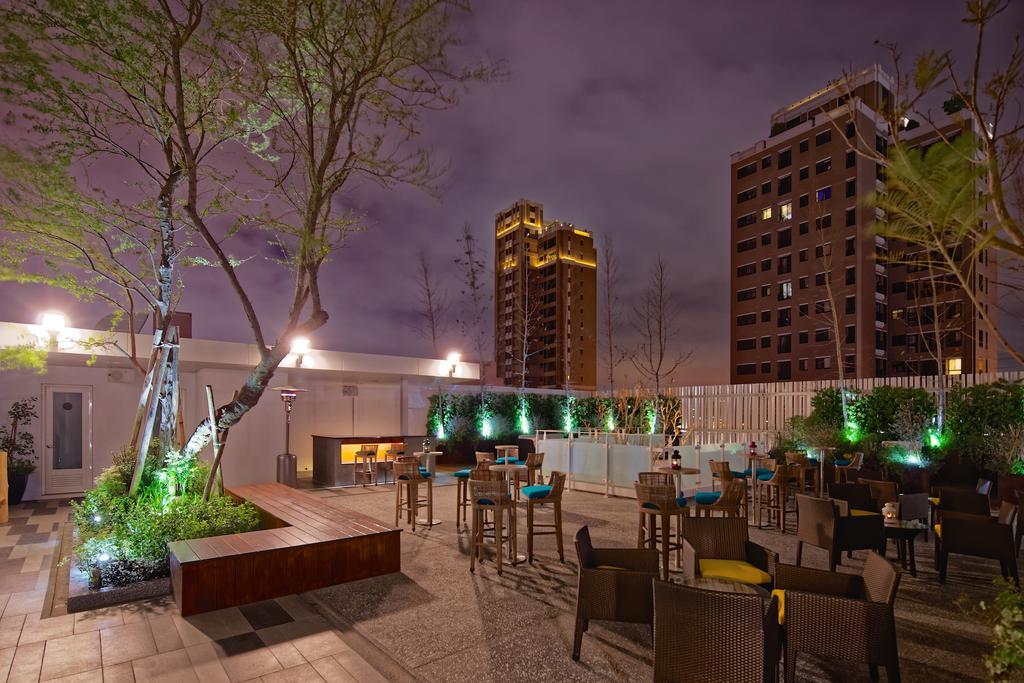 Hotel 7 Taichung Dış mekan fotoğraf