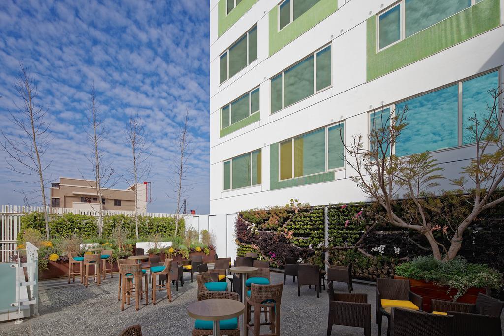 Hotel 7 Taichung Dış mekan fotoğraf
