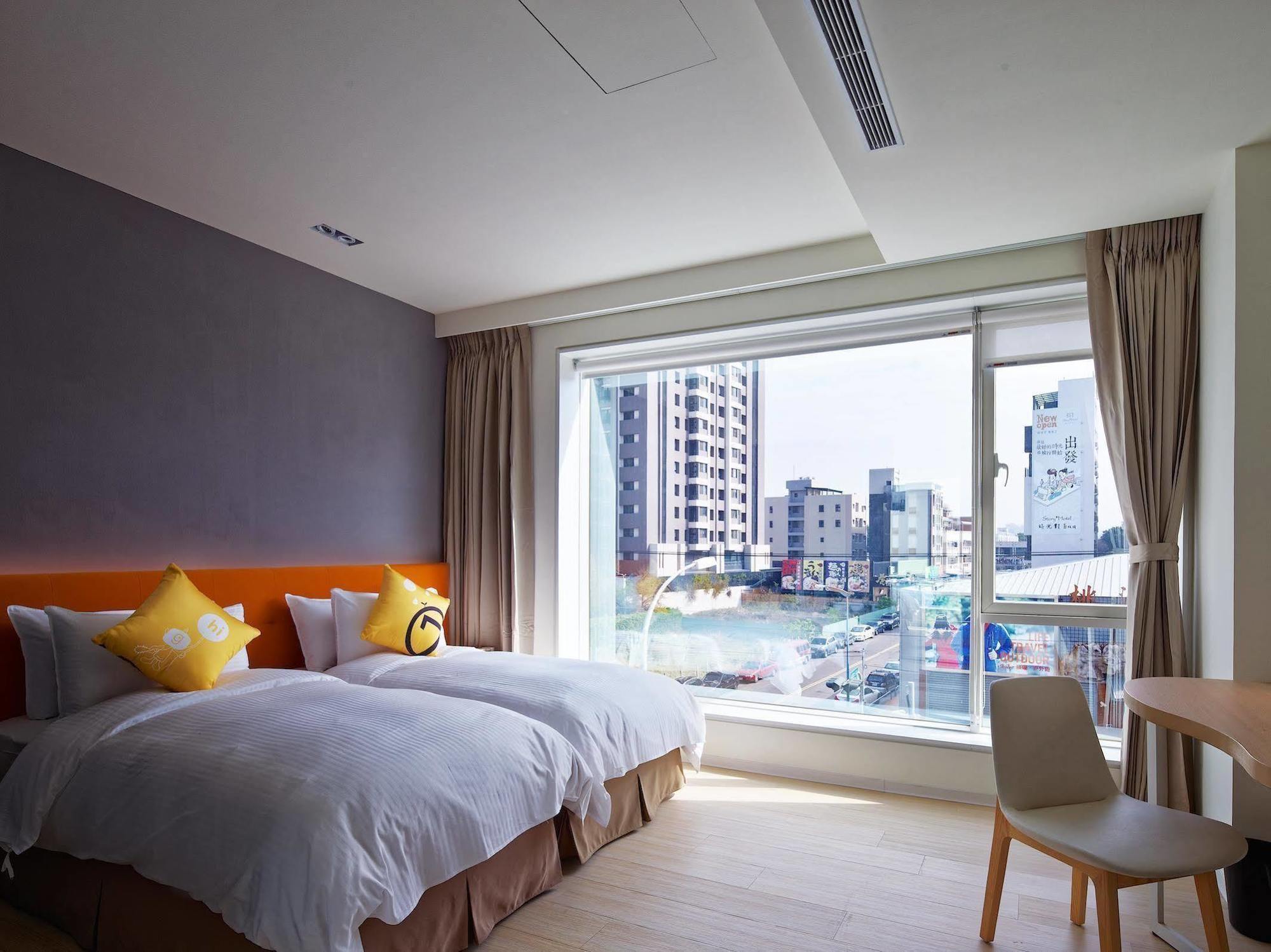 Hotel 7 Taichung Dış mekan fotoğraf