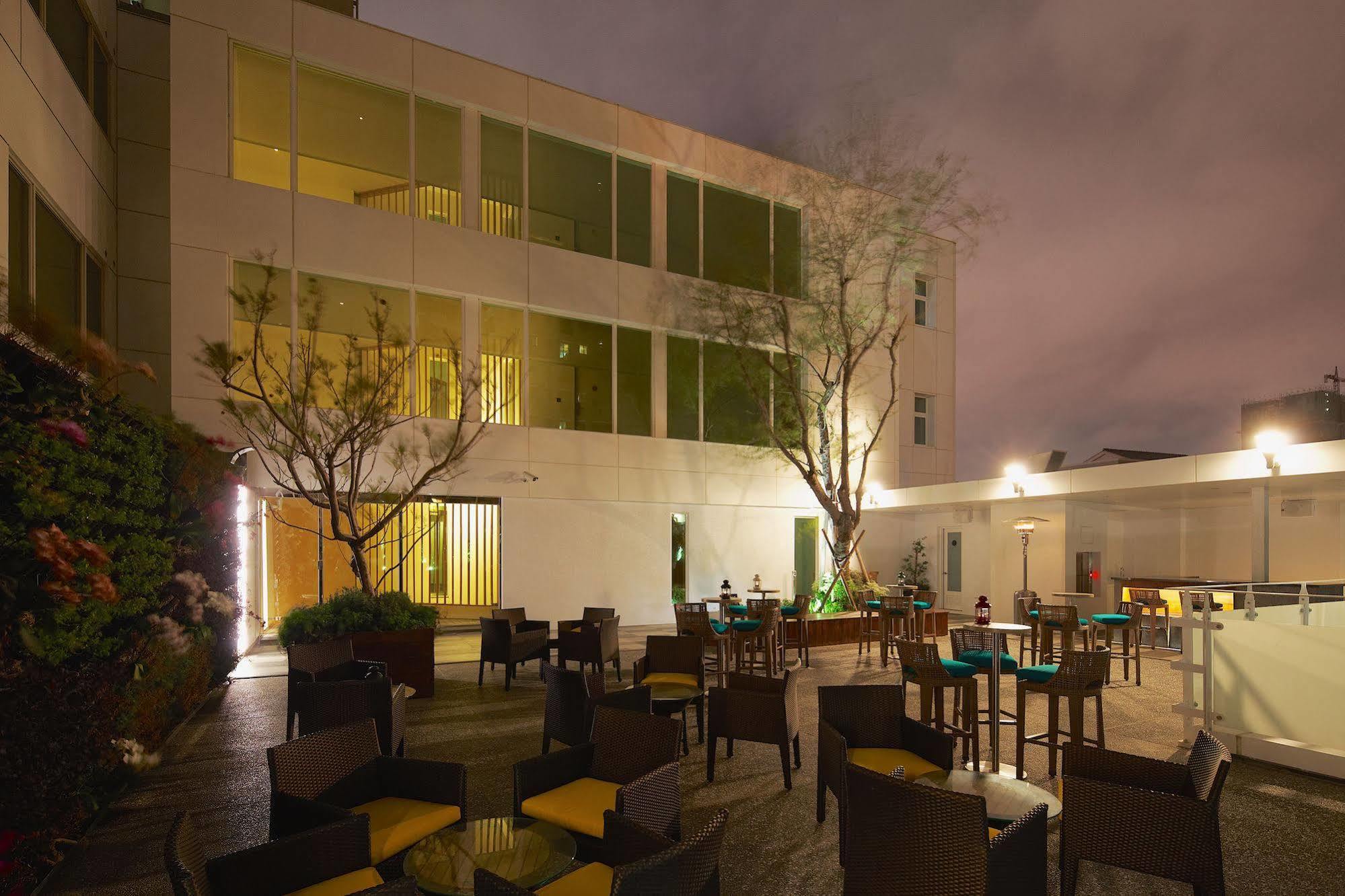 Hotel 7 Taichung Dış mekan fotoğraf
