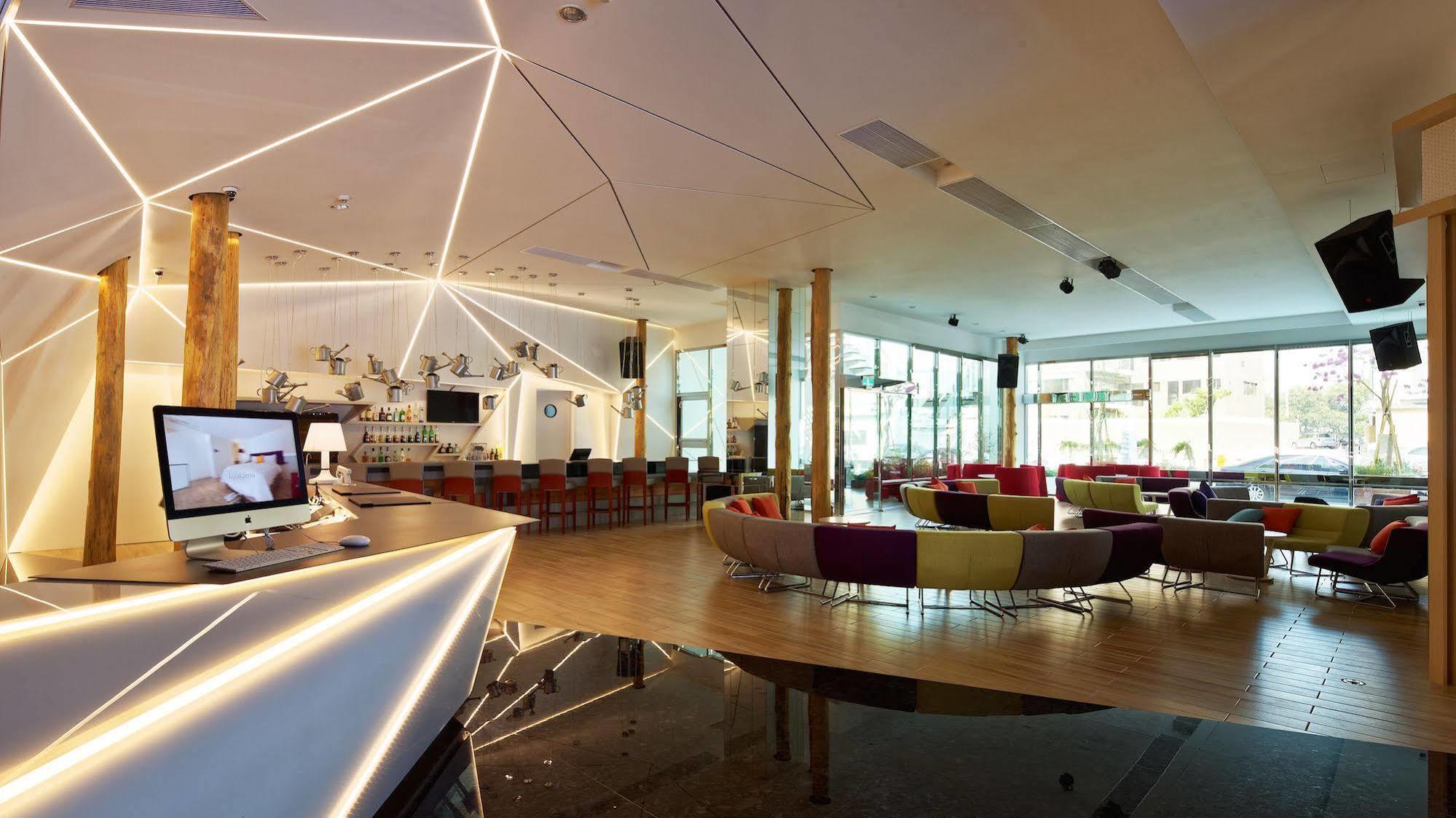Hotel 7 Taichung Dış mekan fotoğraf